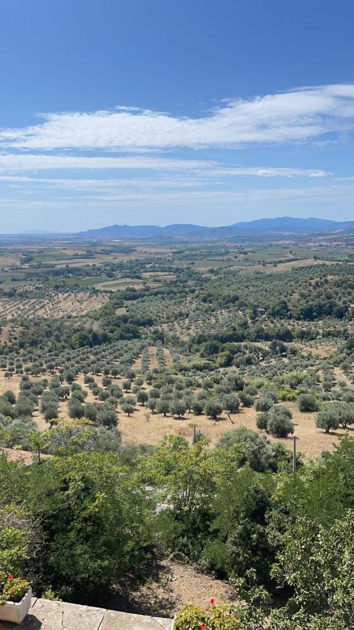 Tenuta Di Montemassi Fattoria Екстер'єр фото